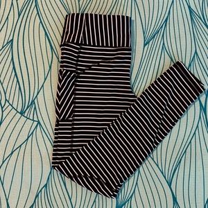 Striped workout legging